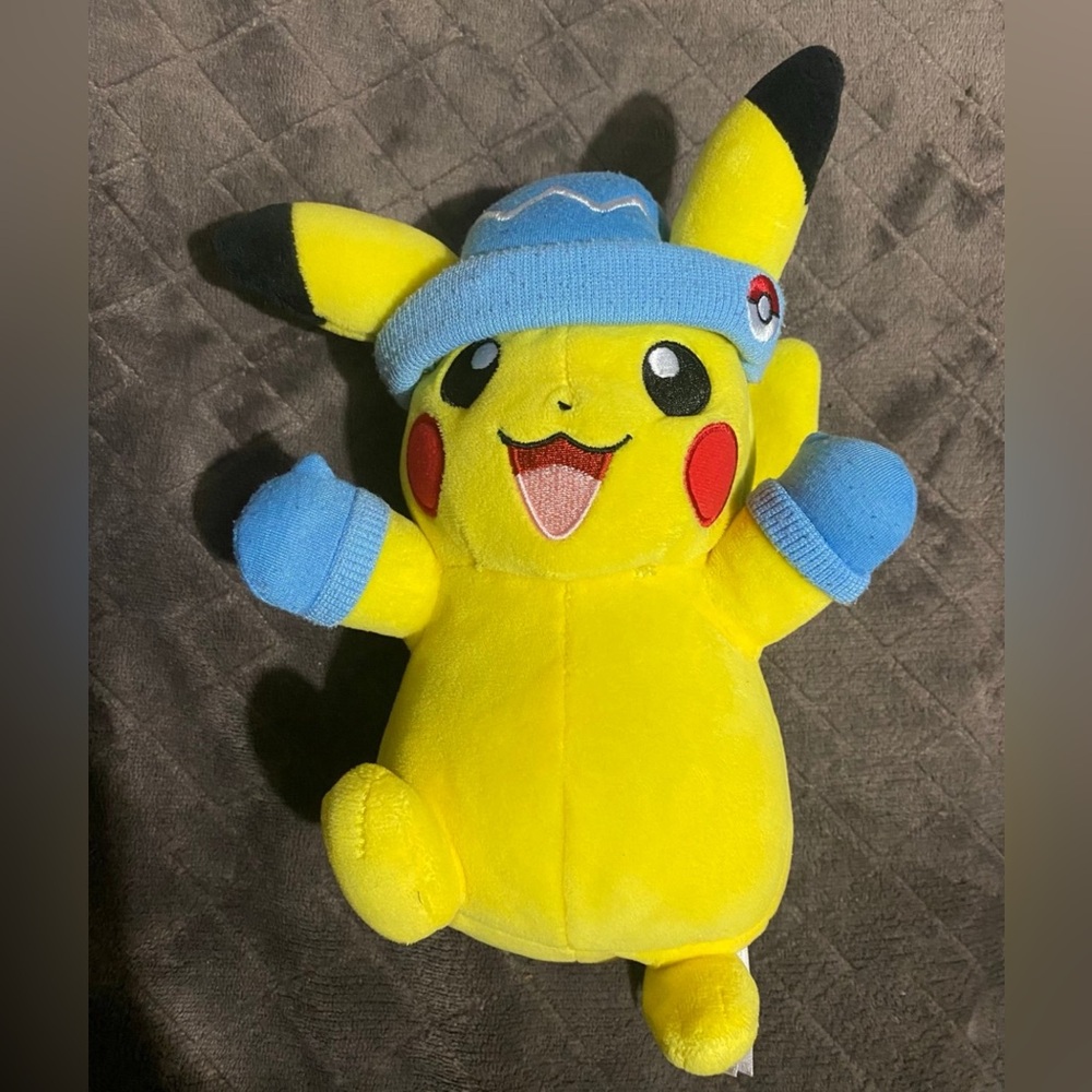 Pokémon holiday Pikachu plush winter edition